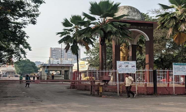 Maharashtra Band | 'Government' bandh in Pune 'Urtsfut' response in the central area! All transactions in the suburbs are smooth, PMP buses, rickshaws closed