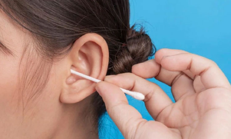 Earwax Cleaning Tricks | earwax cleaning tricks earbuds safe ways to remove health tips