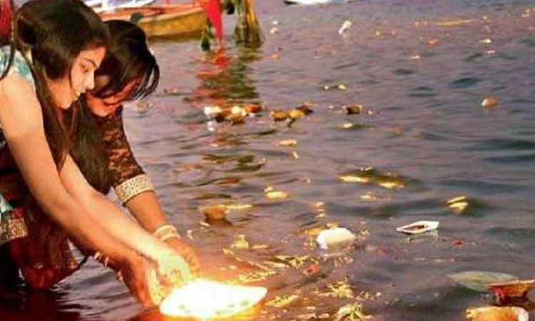 Kartik Purnima | When is Kartik Pournima? Learn the auspicious moment of bathing and the ritual of worship