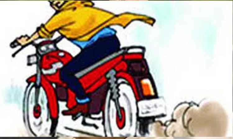 Pune Crime | He went on a ride and never returned; Dhoom hit a motorcycle worth lakhs directly from the showroom-shankar seth road pune swargate police station marathi news policenama
