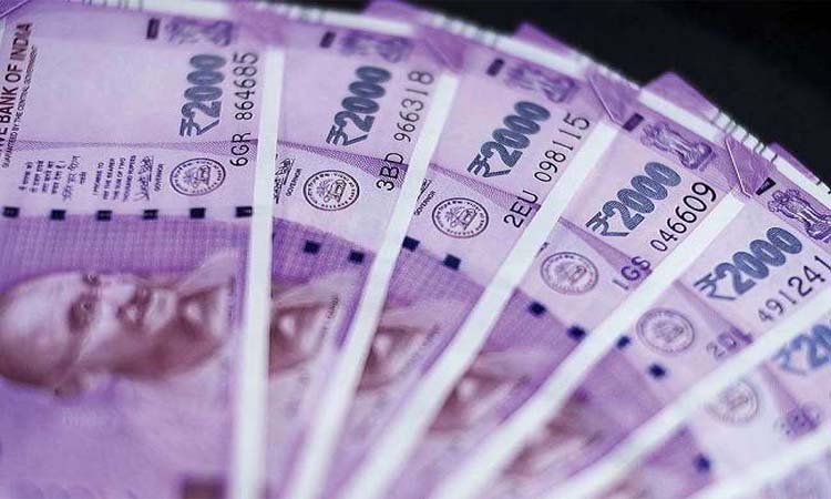 Pune Crime | rain of currency notes in cabin of a social welfare officer in pune zilla parishad office