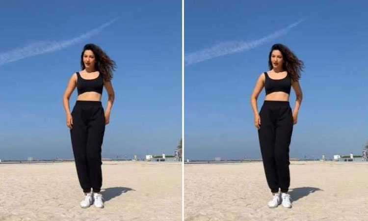 Gauhar Khan Sunglasses Theft From Flight | Actress gauhar khan sunglasses theft from flight complaints on twitter to airlines marathi news