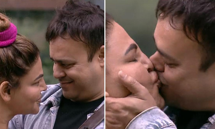 Bigg Boss 15 | rakhi sawant husband kissed her on lips for first time romantic liplock goes viral