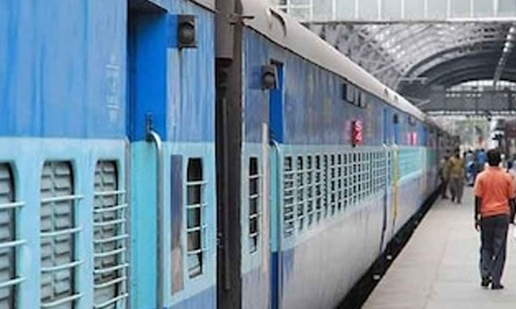 Railway Rules railway has made new rules regarding travel at night action will be taken on doing