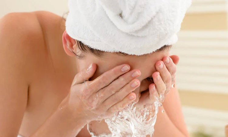 Skin Care Tips | avoid these mistakes while washing your face skin care