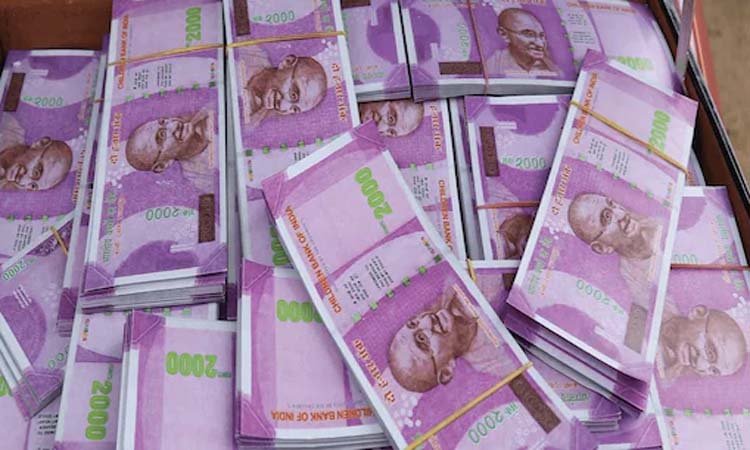 Beed Crime hawala racket exposed in beed unaccounted amount of rs 51 lakh seized Beed Crime News