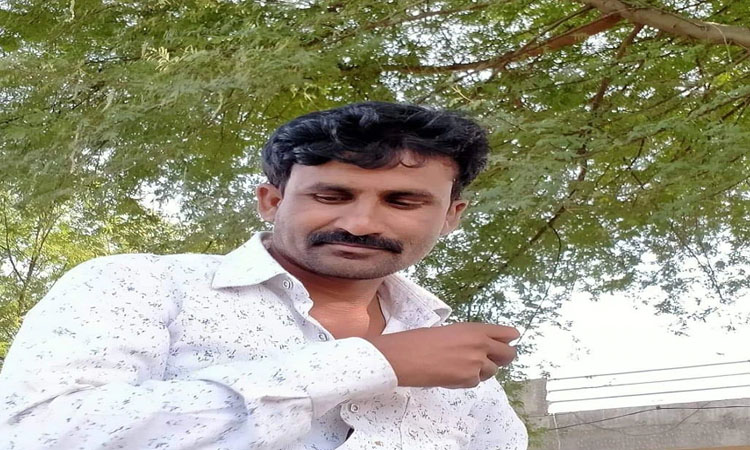 ST Worker Suicide st strike in maharashtra one more st worker suicide in osmanabad msrtc news