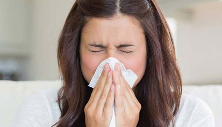 Sinus Symptoms | problem of nasal congestion a symptom of sinus increases in winter follow this remedy to prevent sinus