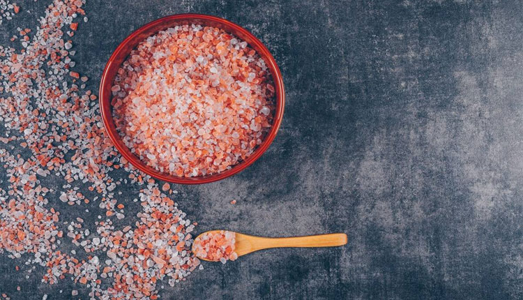 Black Salt Health Benefits | a pinch of black salt can eliminate dangerous bacteria present in the body know the right way to use it