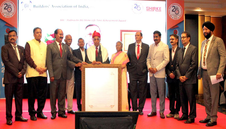 Builders' Association of India (BAI) | On behalf of Builders Association of India, Raosaheb Suryavanshi was awarded 'Padma Shri B. G. Shirke Lifetime Achievement Award - Nirman Ratna '
