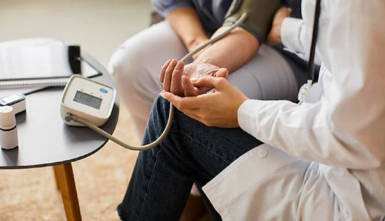 High BP | know the 5 reasons and symptoms of high blood pressure
