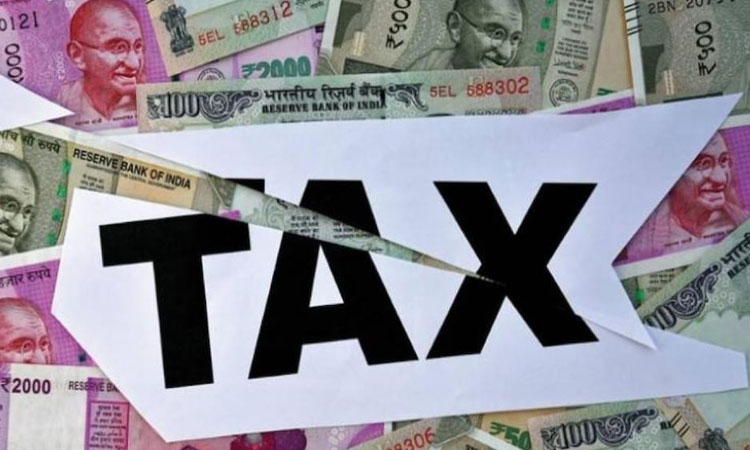 Old Income Tax Regime old income tax regime with deductions must go said by revenue secretary tarun bajaj