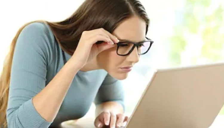 Excessive Screen Use Effects On Eyes | excessive screen use effects on eyes digital eye syndrome cause and prevention