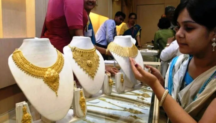 Gold Hallmarking New Rule second phase of mandatory gold hallmarking to be begin from june 1 in india