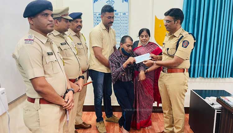 Nandurbar Police | Re-realization of humanity in Nandurbar police
