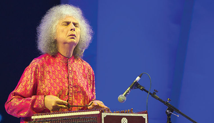 Pandit Shivkumar Sharma great musician pandit shivkumar sharma passed away at 84