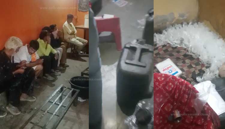 Pune Crime | Raids on village liquor outlets in Bibwewadi; One thousand liters of village liquor seized, two arrested
