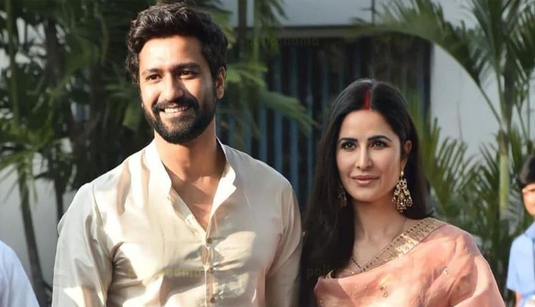 Vicky Kaushal Instagram Post | vicky kaushal katrina kaif shares candid photos with their moms on mothers day