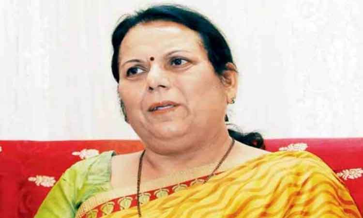 Dr. Neelam Gorhe | shivsena leader neelam gorhe office recived letter of rape threat on widow women