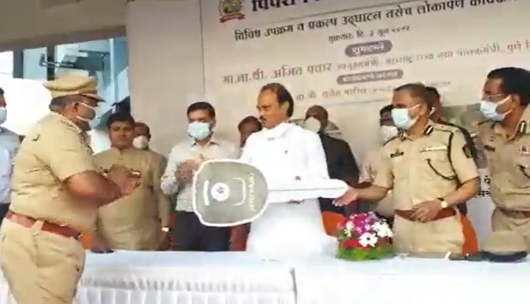 Ajit Pawar | ajit pawar advice to dcp over weight in front of cp ankush shinde pimpri chinchwad of pune