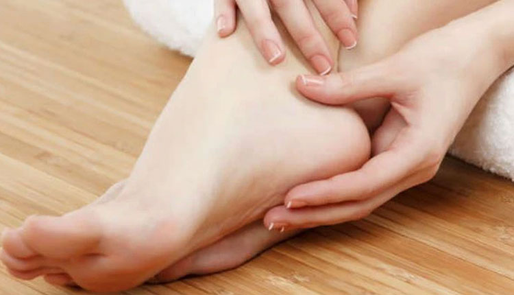 Sole Pain | pain in soles follow these home remedies