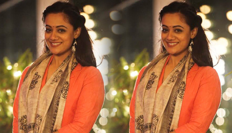 Medium Spicy | Spruha Joshi will be seen in 'Medium Spicy' with a strong star cast