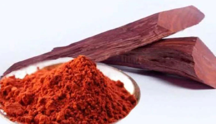 Skin Care Tips | skin care tips use red sandalwood to remove acne from the face