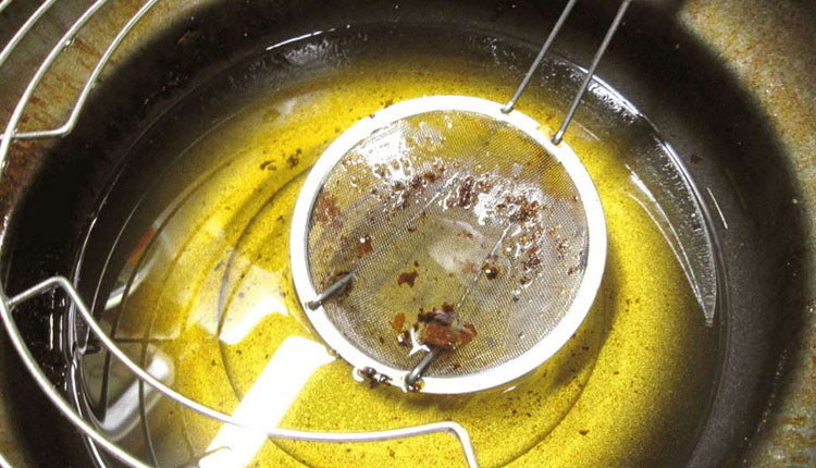 Dangerous Cooking Oils | cancer causing dangerous cooking oil palm soybean sunflower vegetable vanaspati deep fried foods
