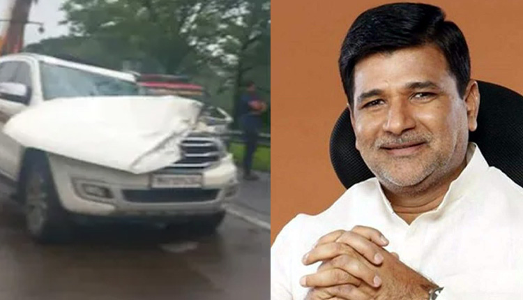 Vinayak Mete Death new twist in the vinayak mete accident case 3 august 2 cars were chasing on mumbai pune expressway