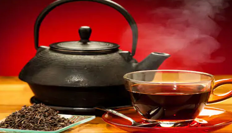 Black Tea Health Benefits | drinking two cups of black tea a day lower mortality risk it lead to longer life