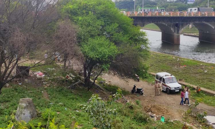 Pune Crime | A laundry driver was killed and his body was thrown in a river in the Deccan area, causing great excitement