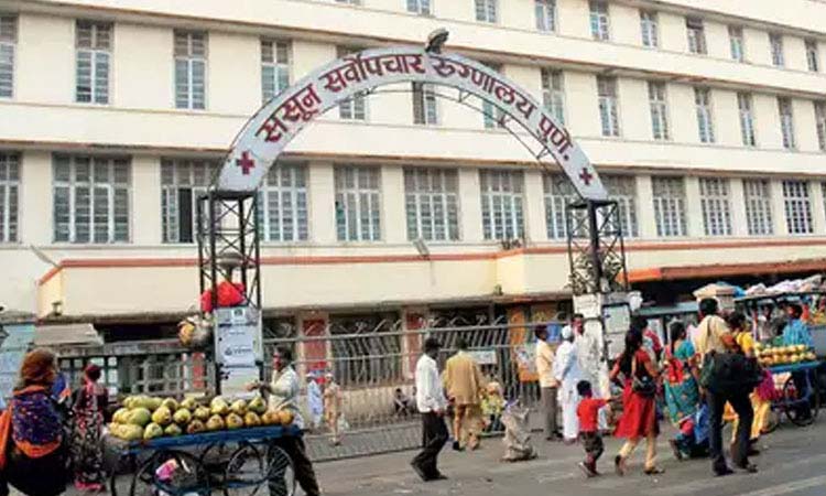 Pune Crime | Attack on Hindu Rashtra Sena's Tushar Hambir at Sassoon Hospital; Police personnel injured