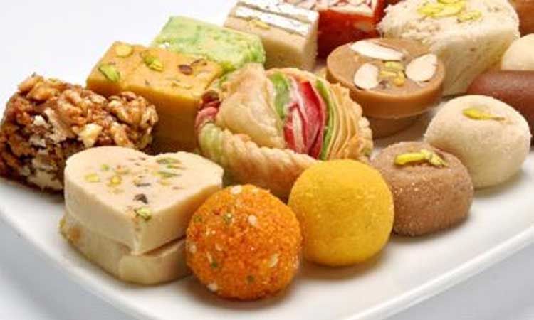 Pune Crime | Action against sweets sellers in Manchar and Chakan