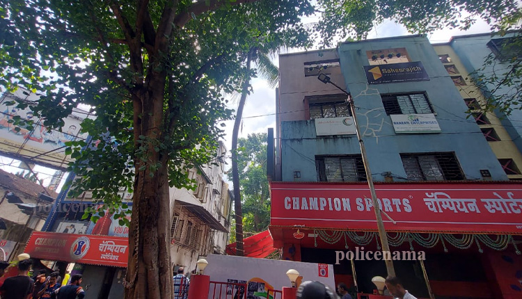 Pune Fire News | Heavy fire at Champion Sports at Deccan Gymkhana; Burn all ingredients