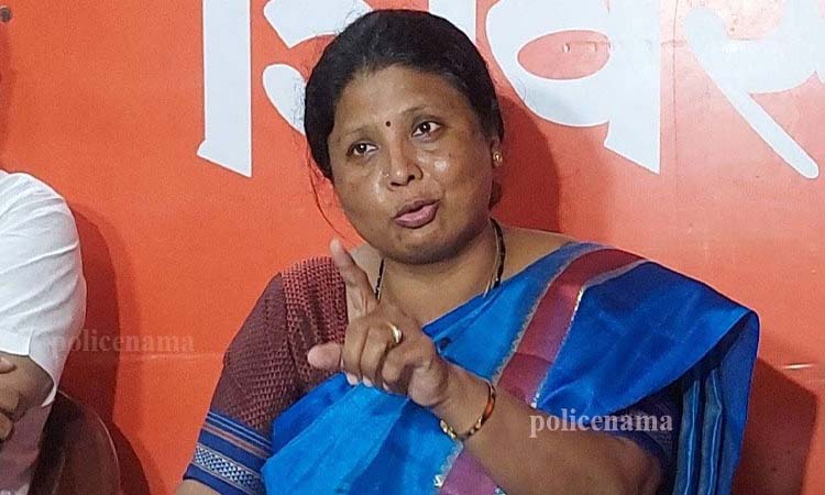 Sushma Andhare | uddhav thackeray camp sushma andhare reaction on bacchu kadu and ravi rana conflict