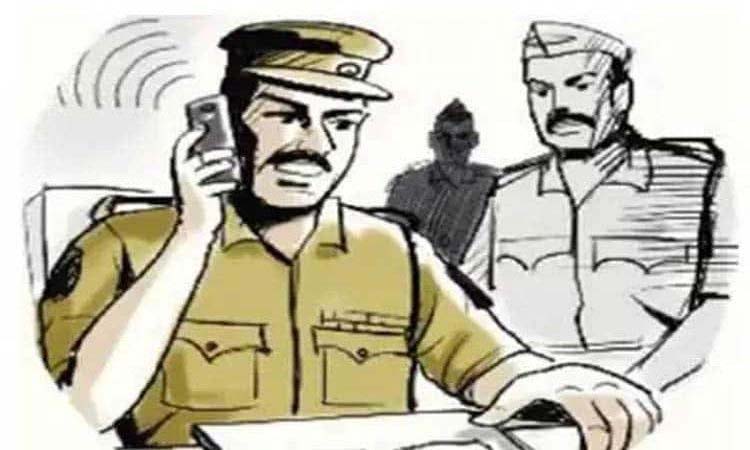 Pune Crime | relations with many young women while married; Pune police personnel dismissed