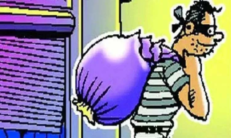 Pune Crime | 55 lakhs had to come to mamas village burglary in grocers house