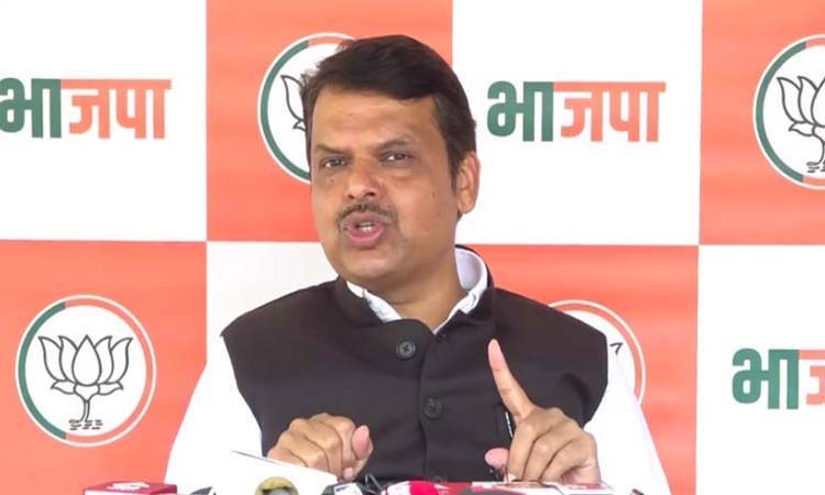 Devendra Fadnavis | electricity connections of farmers who have paid current bills should not be disconnected devendra fadnavis instructions to officer