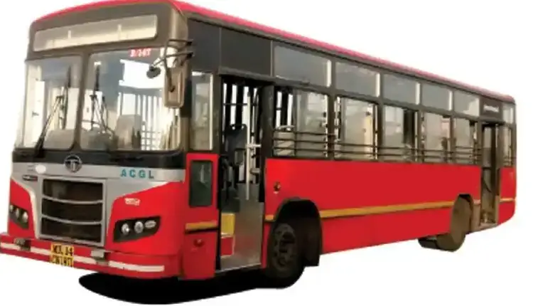 Pune Crime | PMP bus driver suddenly presses brake, young passenger falls from bus injured, FIR against bus driver