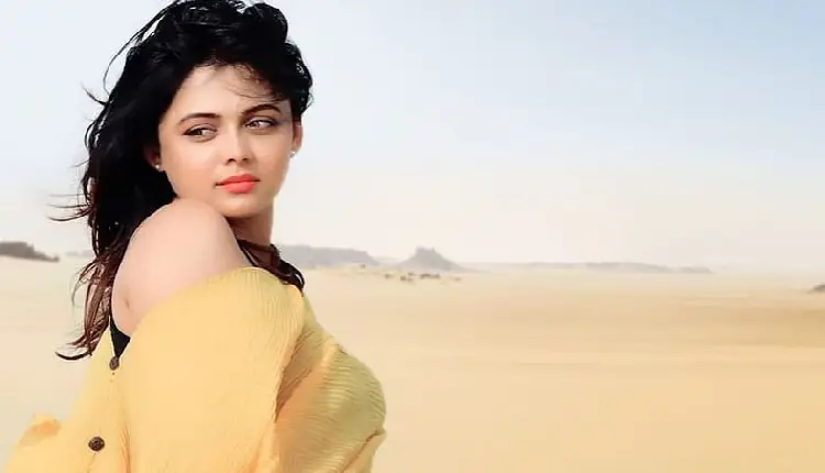 Prarthana Behere | marathi actress prarthana behere made a video of pathans besharam rang song