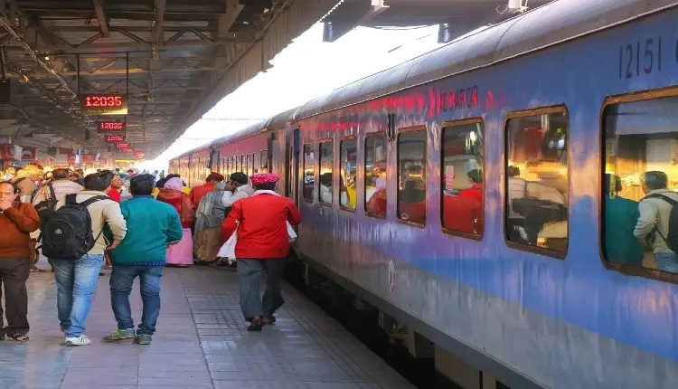 Railway Benefits to Passengers | railway benefits to passengers indian railways will have to pay compensation if passenger faces such problem due to train order issued