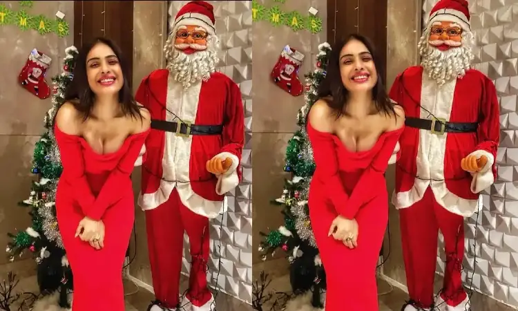 Neha Malik | instagram bhojpuri actress neha malik merry christmas hot photo on social media