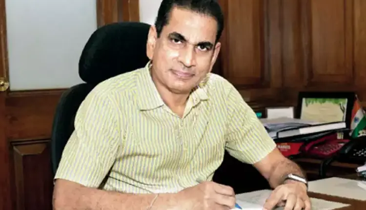BMC Commissioner Iqbal Singh Chahal Thackeray's trusted official on ED's radar, ED notice to BMC commissioner Chahal in Rs 100 crore scam case