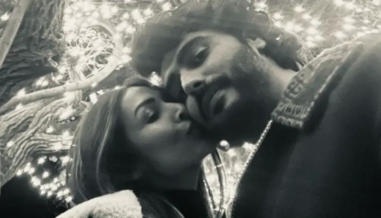 Malaika Arora | malaika arora got troll for sharing romantic photo with arjun kapoor on new year