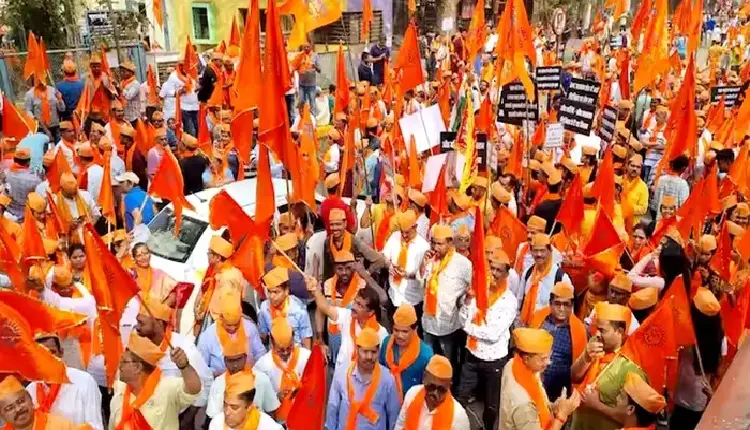 Hindu Janakrosh Morcha Mumbai | Hindu jan aakrosh morcha in mumbai against lover jihad mumbai
