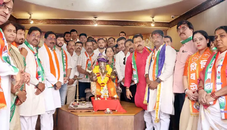 Pune Kasba Peth Bypoll Election | 'Mahavikas Aghadi candidate Dhangekar's campaign was launched with the blessings of Shri Tambadi Jogeshwari Devi; MLA Thopte said - 'Ravindra Dhangekar's victory is certain'
