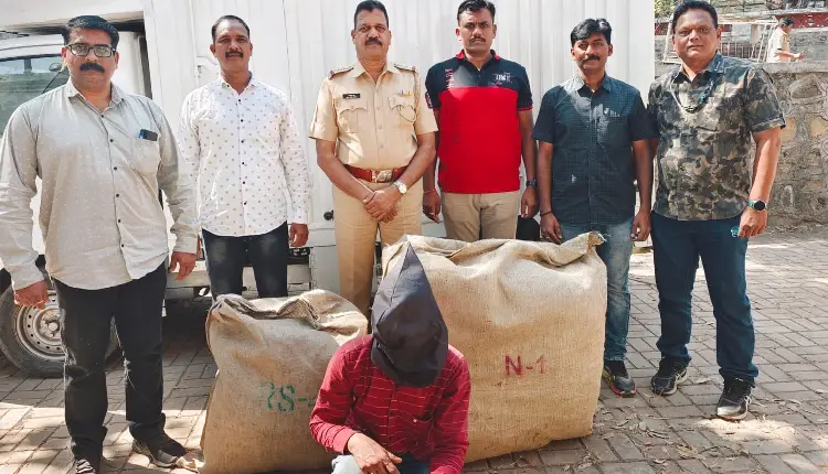 Pune Crime News | Shivajinagar police action against smugglers of banned Gutkha, goods worth three lakhs seized