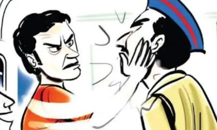 Pune Crime News | A policeman was beaten up by a gang in Lonavala, FIR against 8 to 10 people