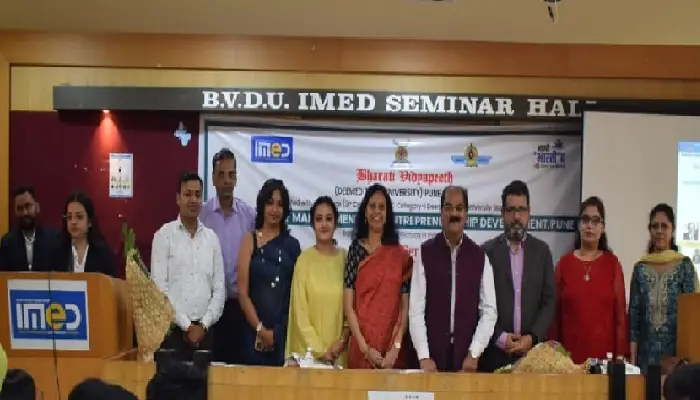 Bharti Vidyapeeth | Conference on “Dynamic Business Environment and Indian Economy' Held