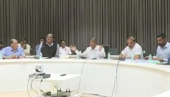  Chandrakant Patil On Pune PMC Water Supply | Pune Municipal Corporation should properly plan drinking water; Guardian Minister Chandrakant Patil's review of Jaika and water supply problem in the city